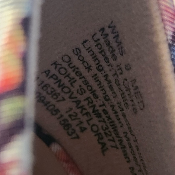 APT 9 Floral Heels Size 9 - Picture 5 of 6